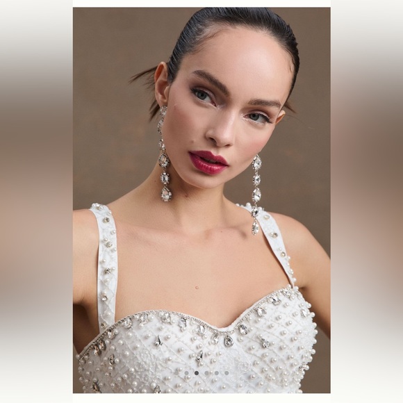 Morphine Fashion Hypnotized Pearl & Crystal
Bustier Mini Dress - Picture 3 of 11